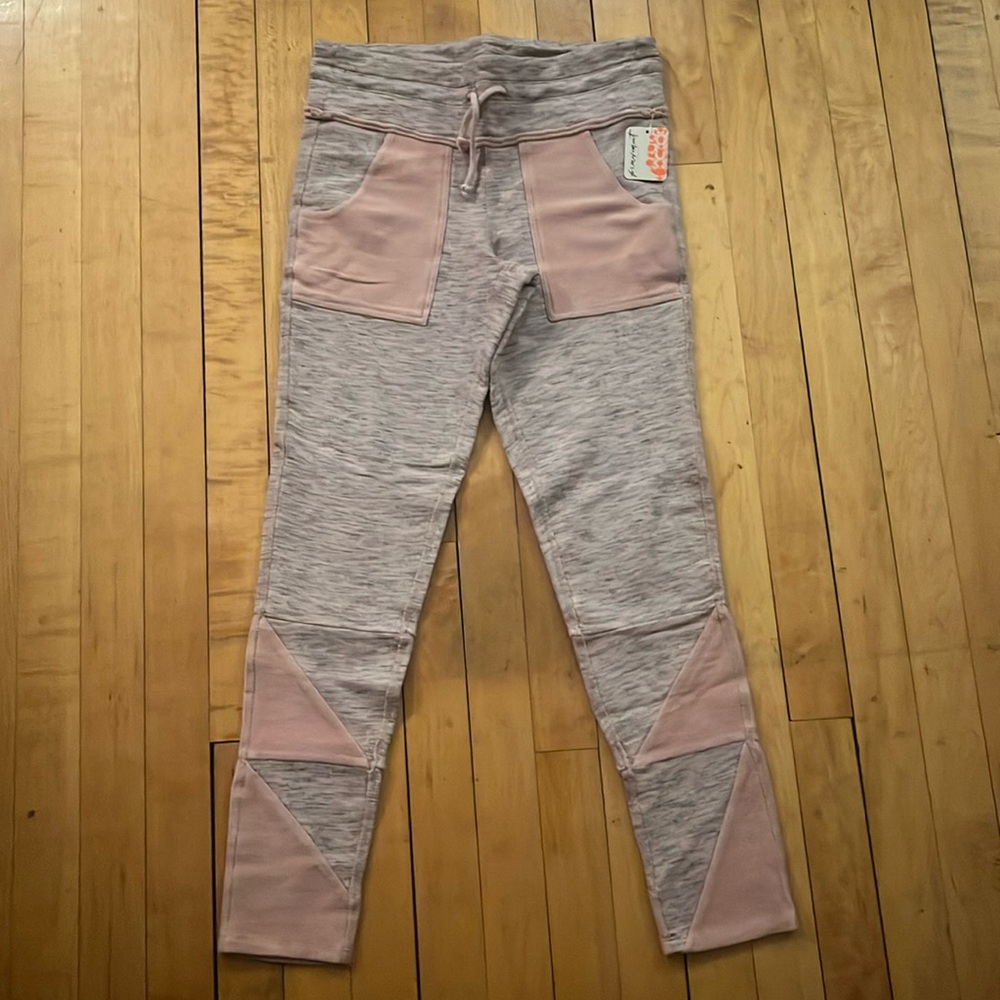 NWT FP Movement Free People Kyoto Leggings Pink Heather Size M